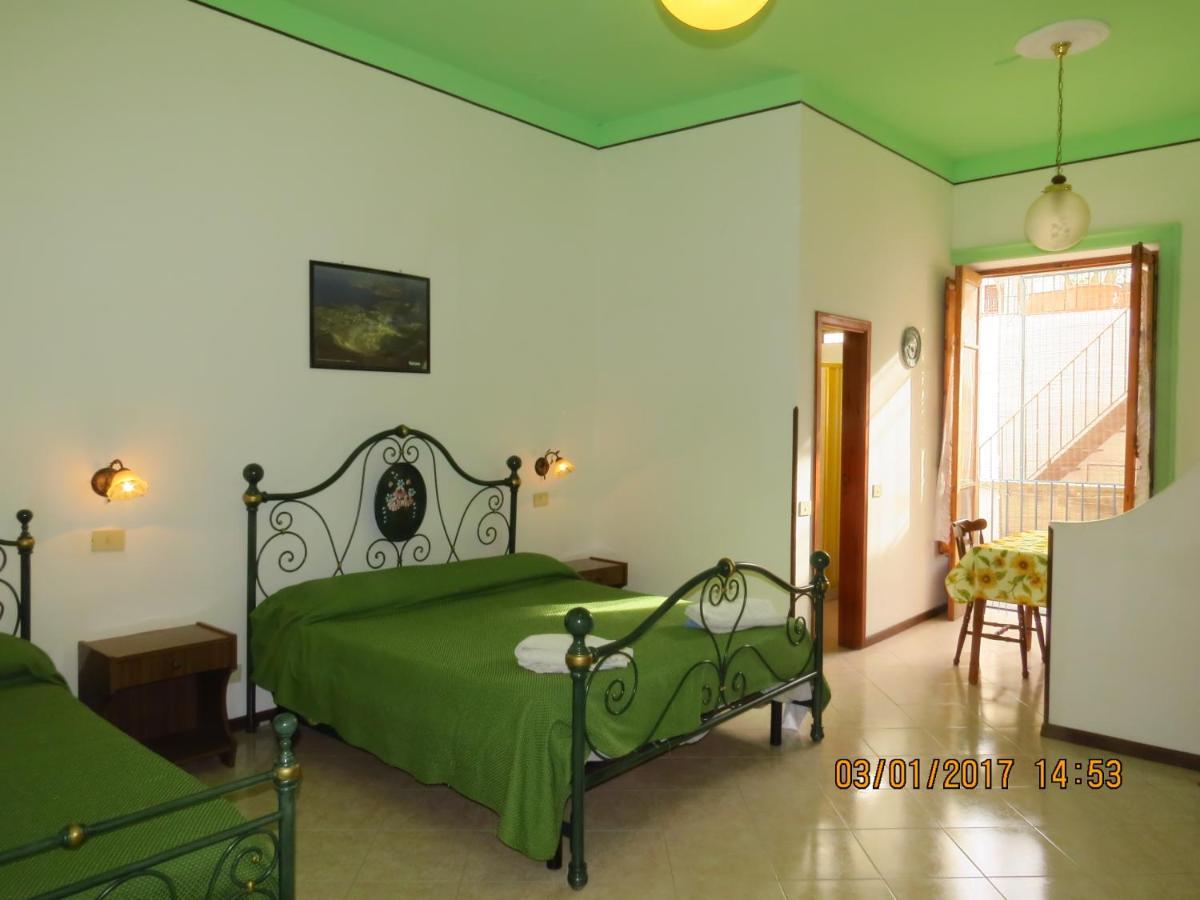 Casa Vittorio B&B Lipari  Exterior foto